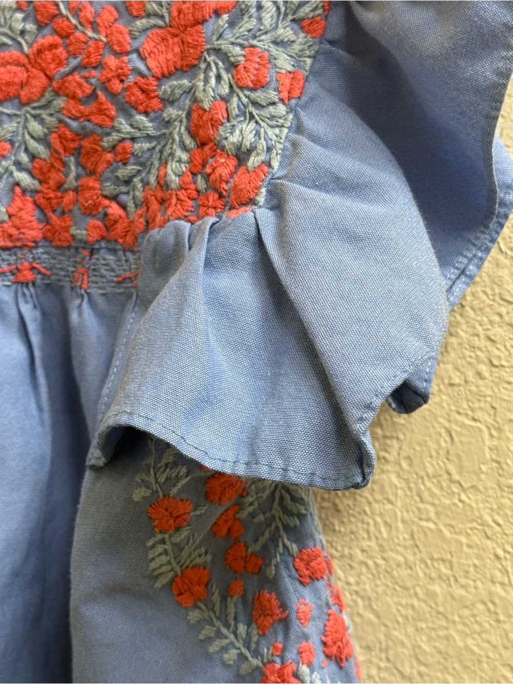 Mi Golondrina Blue Embroidered Flutter Sleeve Top with Coral Floral Detail - Picture 5 of 11